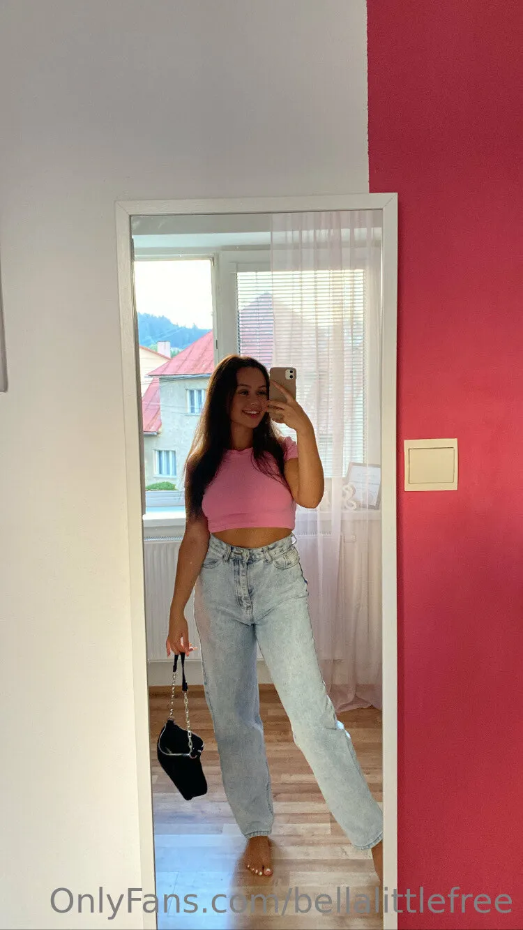 Little Bella 🤭 OnlyFans free account photo 12 - bellalittlefree22 nudes and sex tapes