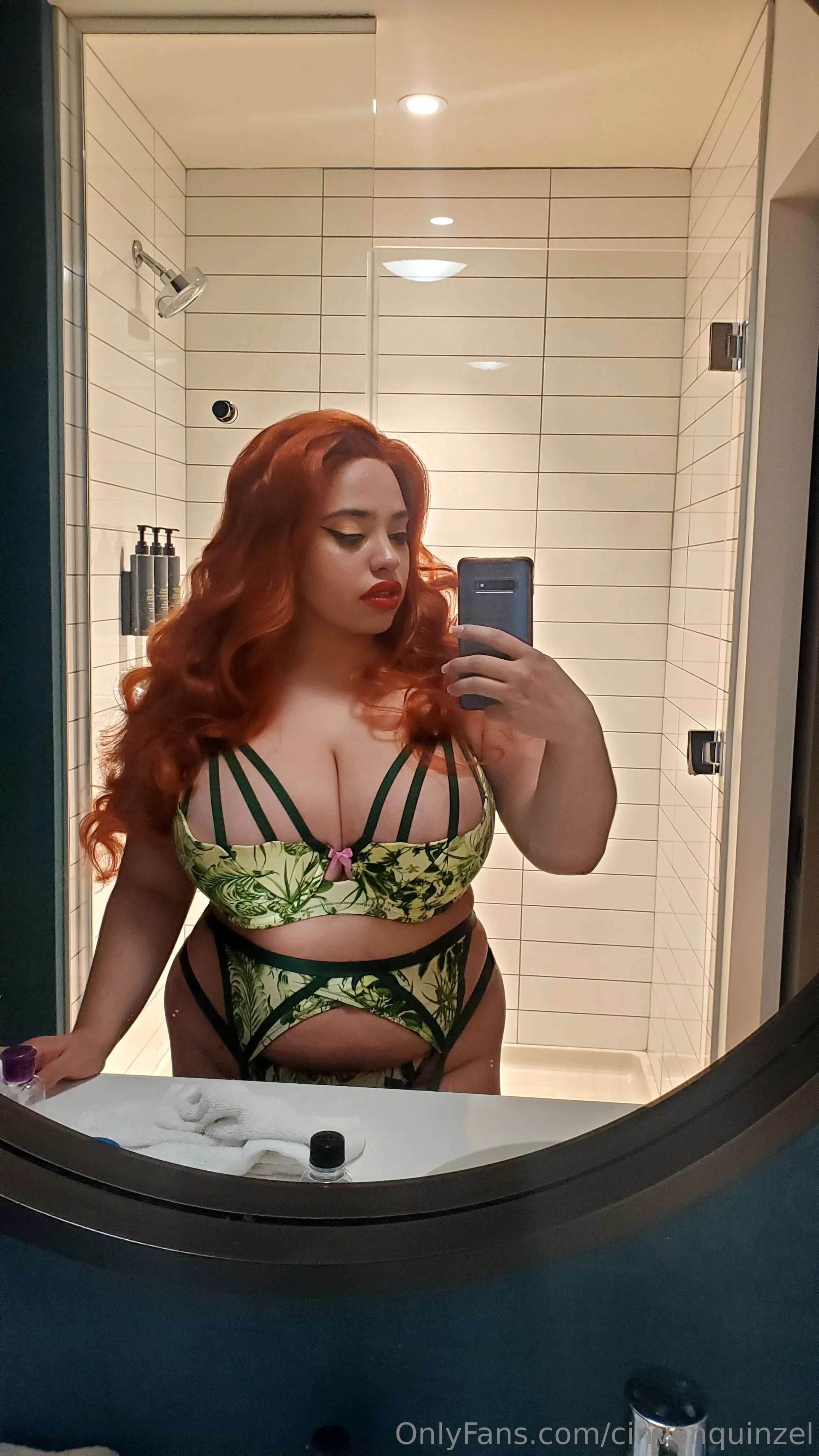 Cin' OnlyFans free account photo 1 - cinvonquinzel nudes and sex tapes