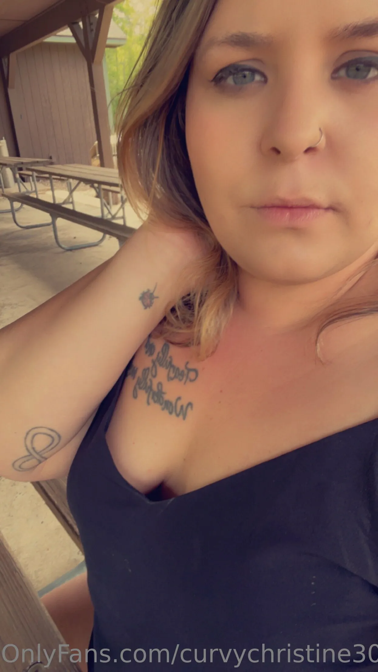 Christine OnlyFans free account photo 10 - curvychristine30 nudes and sex tapes