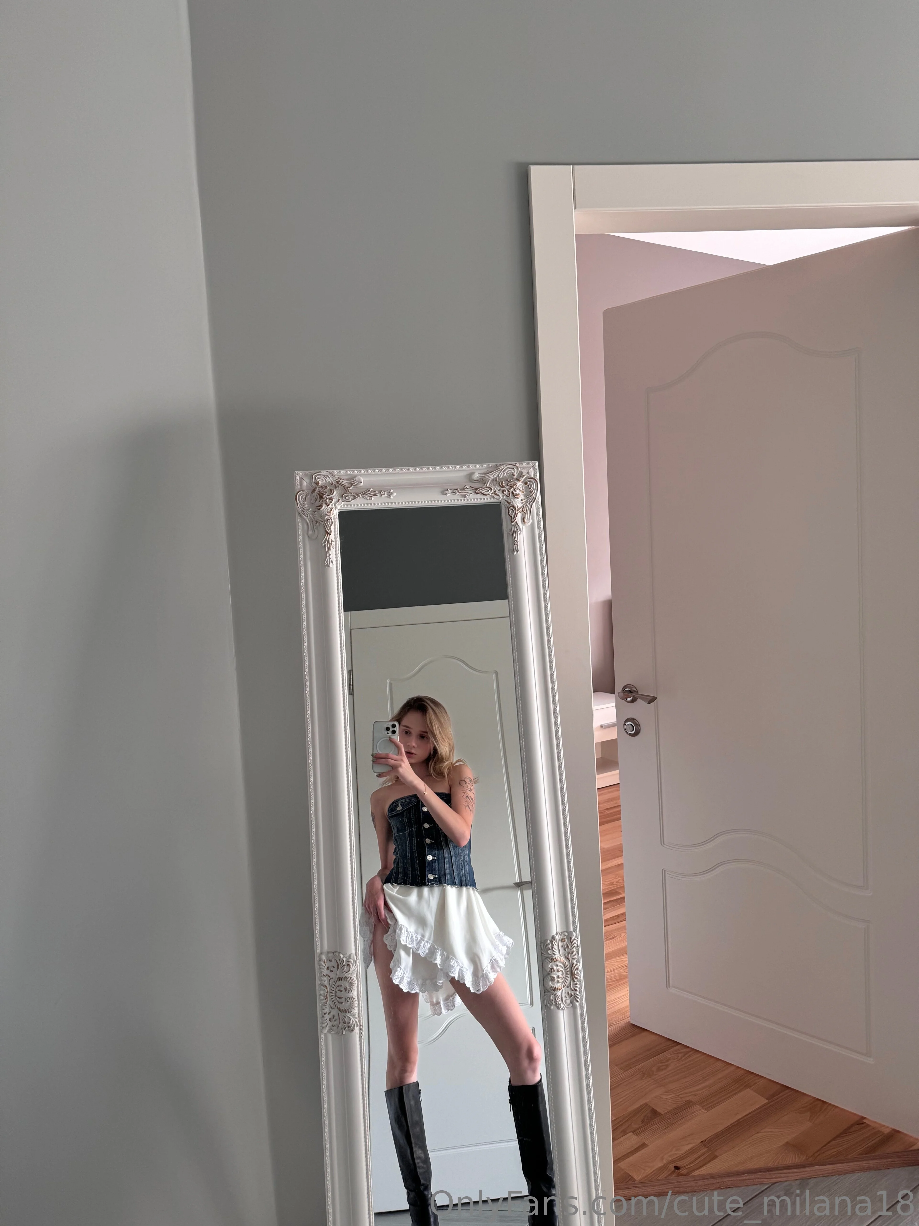 🦋 𝐌𝐈𝐋𝐀𝐍𝐀 🦋 OnlyFans free account photo 11 - cute_milana18 nudes and sex tapes