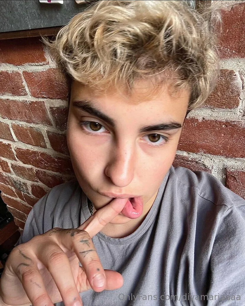 YoungDiva OnlyFans free account photo 8 - divamariaaaa nudes and sex tapes