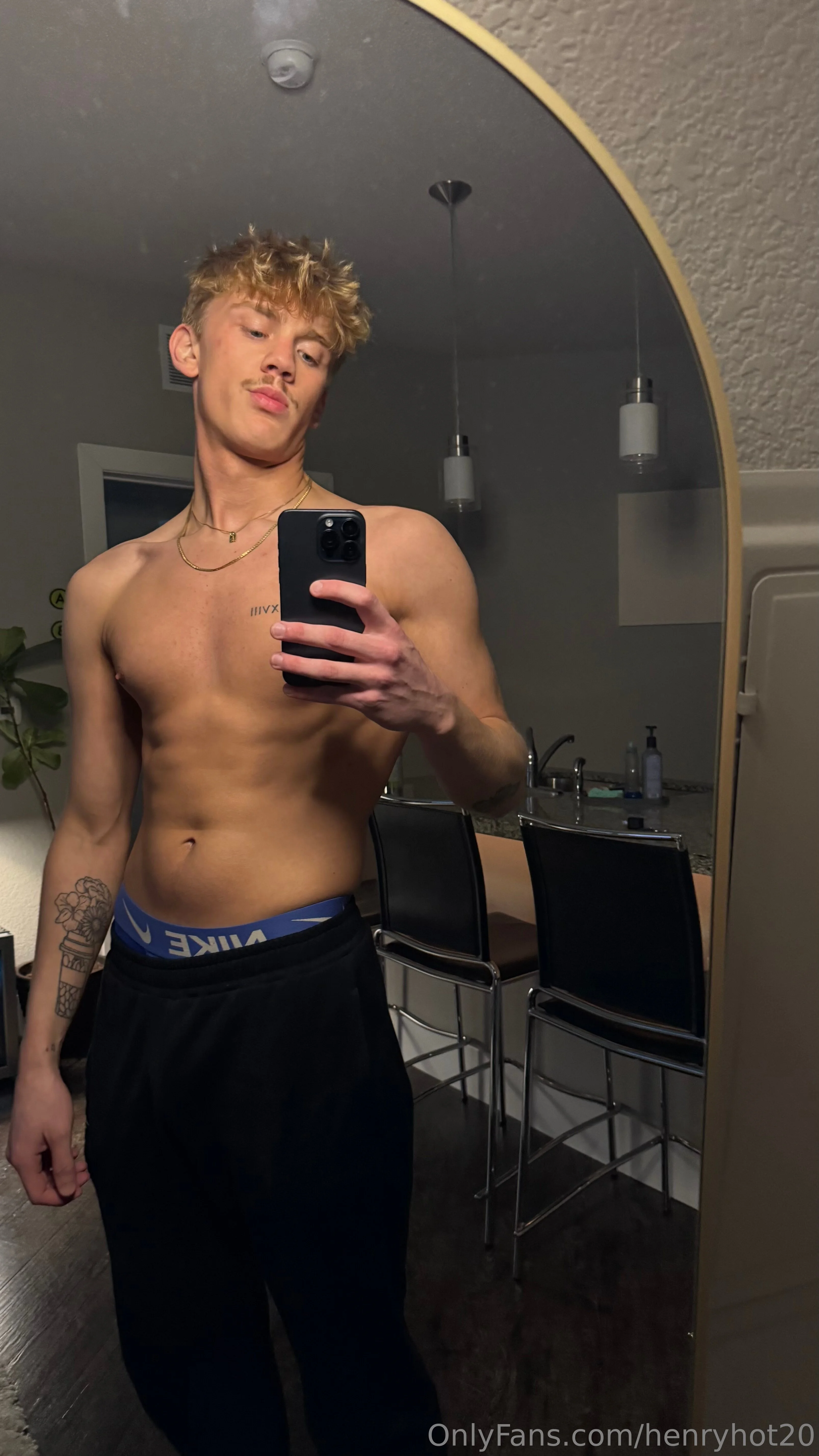 henryhot OnlyFans free account photo 9 - henryhot20 nudes and sex tapes