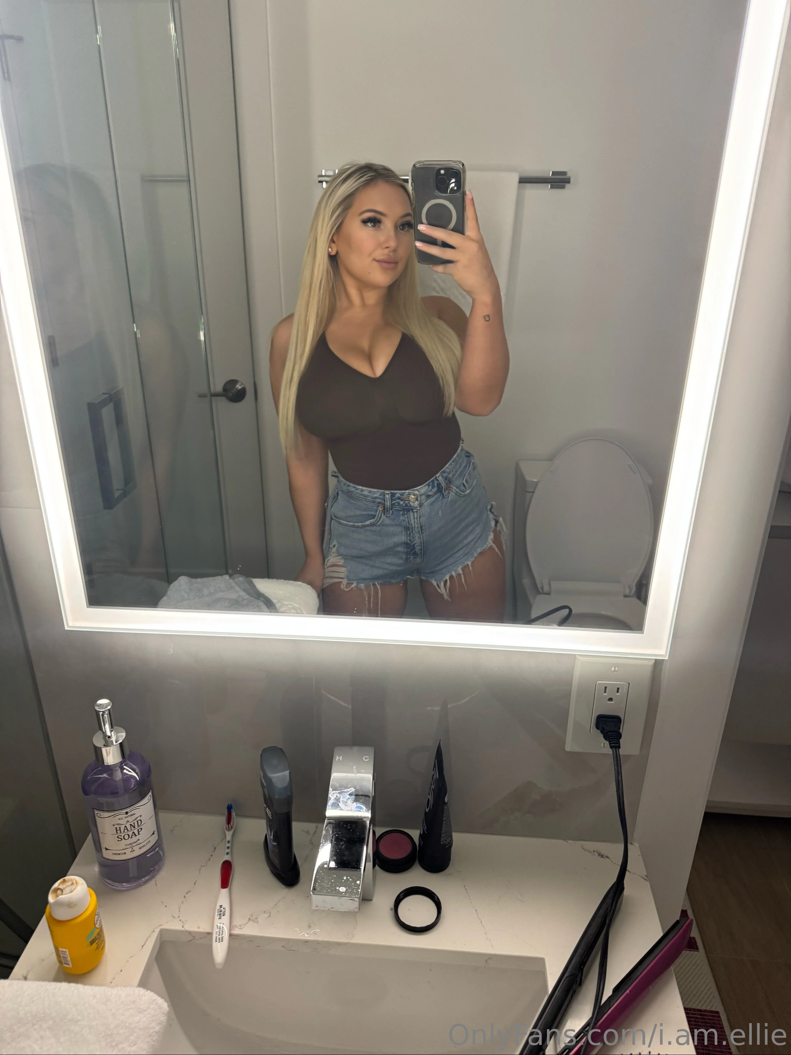 Ellie OnlyFans free account photo 6 - i.am.ellie nudes and sex tapes