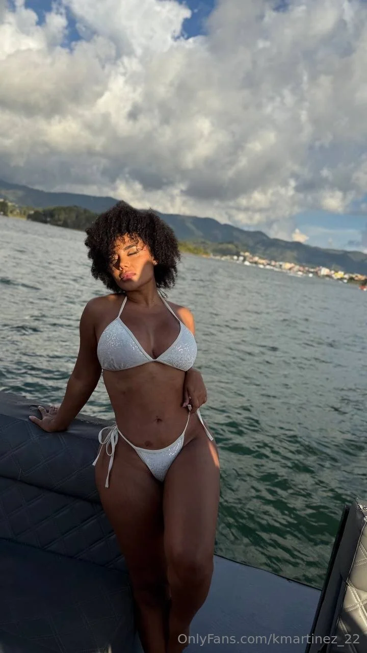 Kelly Martinez 🍭 OnlyFans free account photo 1 - kmartinez_22 nudes and sex tapes