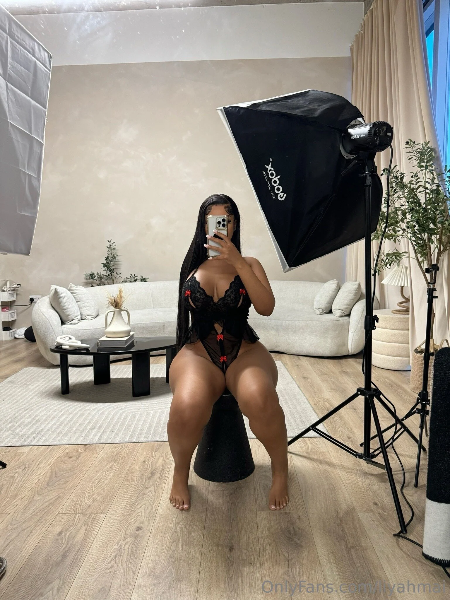 Liyah OnlyFans free account photo 6 - liyahmai nudes and sex tapes