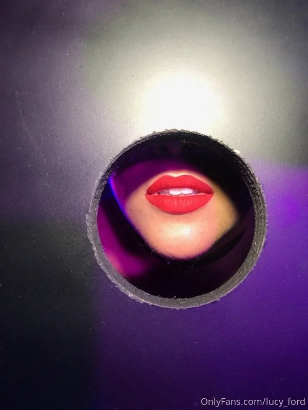 Lucy Ford OnlyFans free account photo 5 - lucy_ford nudes and sex tapes