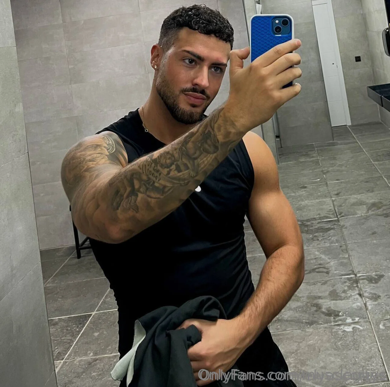 Max Robin OnlyFans free account photo 4 - muscleguys nudes and sex tapes