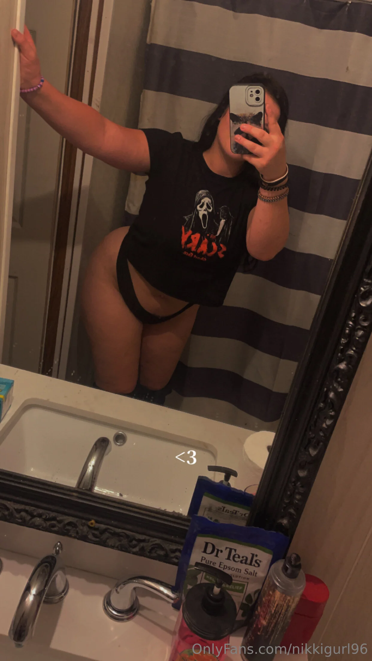 Nikki OnlyFans free account photo 4 - nikkigurl96 nudes and sex tapes