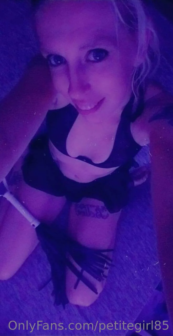 Petite Girl OnlyFans free account photo 16 - petitegirl29 nudes and sex tapes