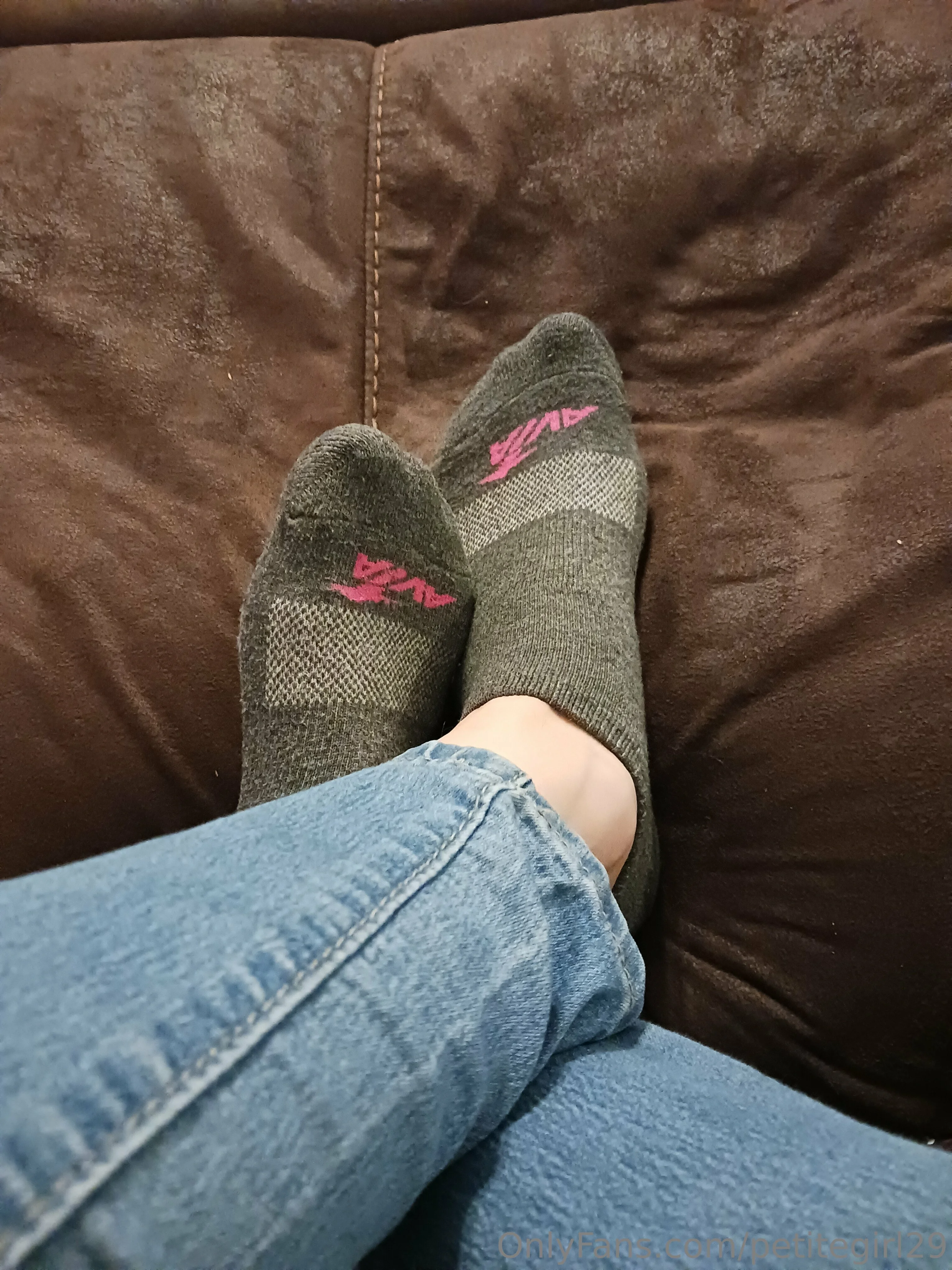 Petite Girl OnlyFans free account photo 5 - petitegirl29 nudes and sex tapes