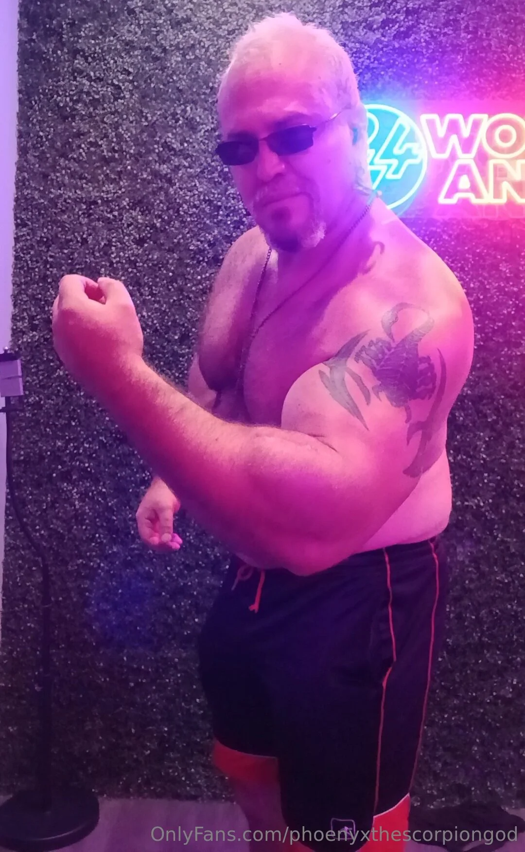 Phoenyx, The Scorpion God 💪😎🦂 OnlyFans free account photo 6 - phoenyxthescorpiongod nudes and sex tapes