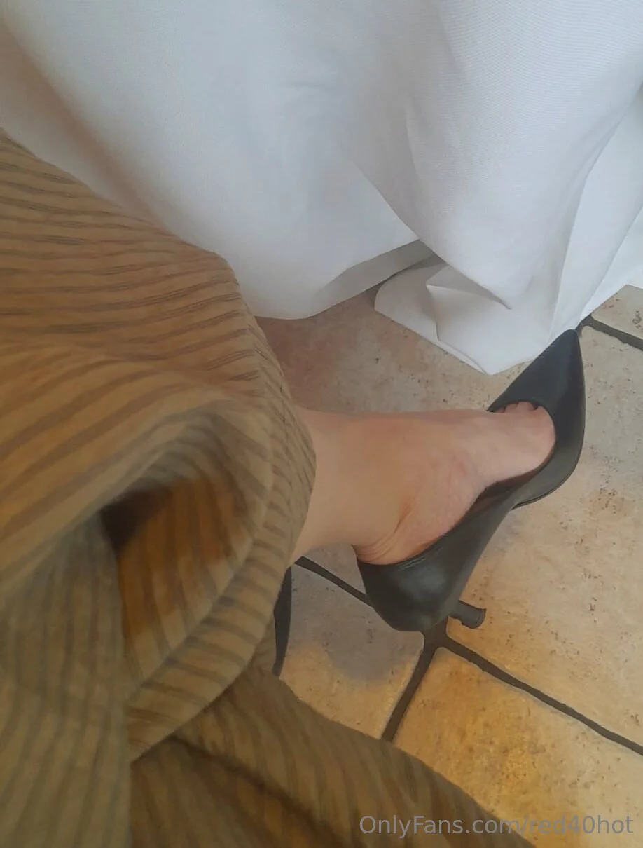 Red40 OnlyFans free account photo 1 - red40hot nudes and sex tapes