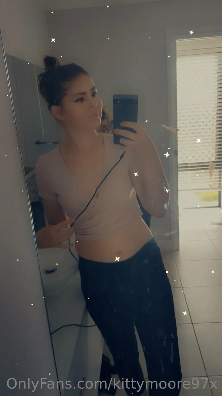 Kitty Moore OnlyFans free account photo 3 - kittymoore97x nudes and sex tapes