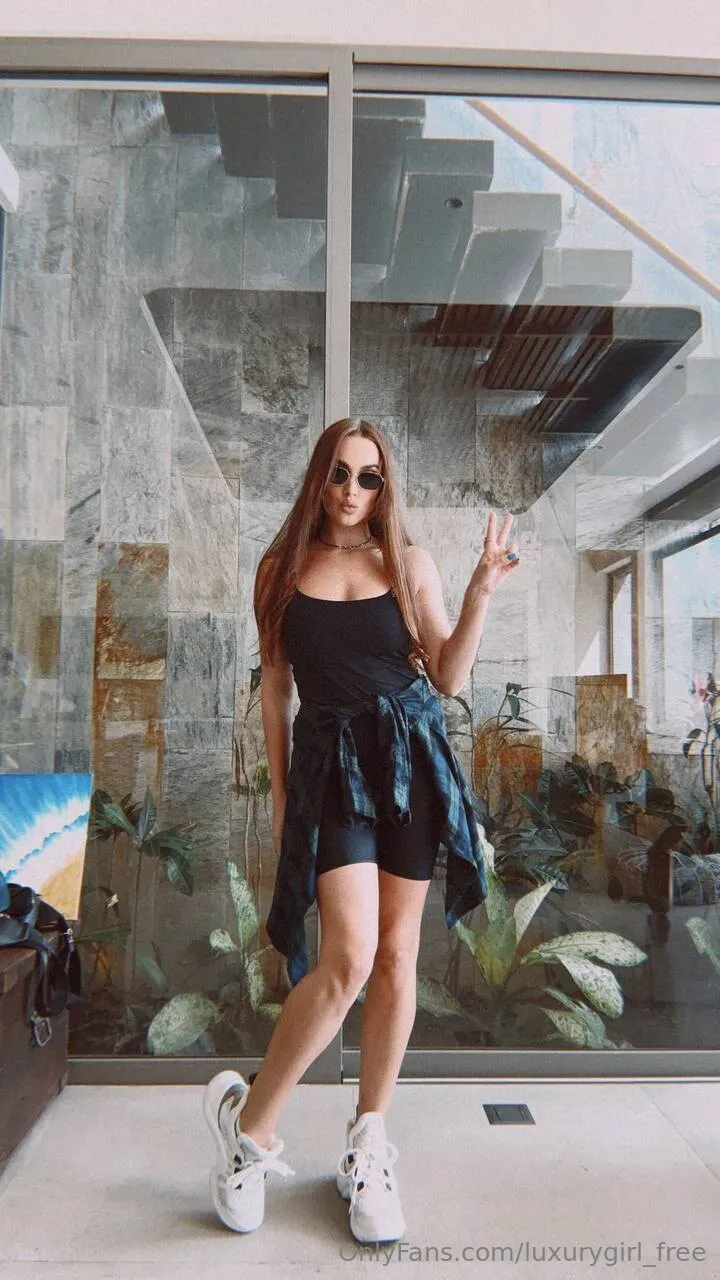 Luxury Girl FREE PAGE OnlyFans free account photo 7 - luxurygirl_free nudes and sex tapes