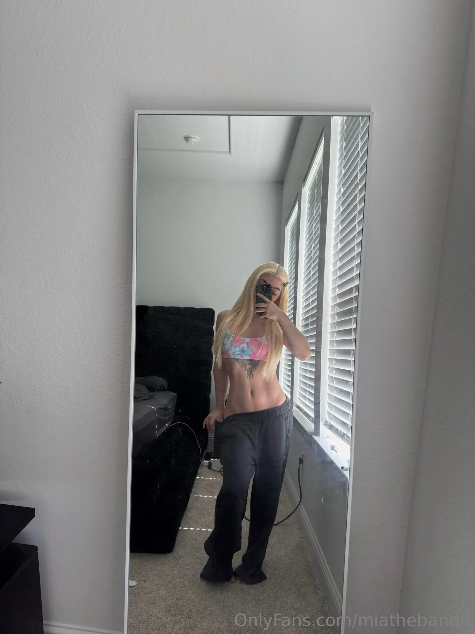 Mia😈 OnlyFans free account photo 4 - miathebandit nudes and sex tapes