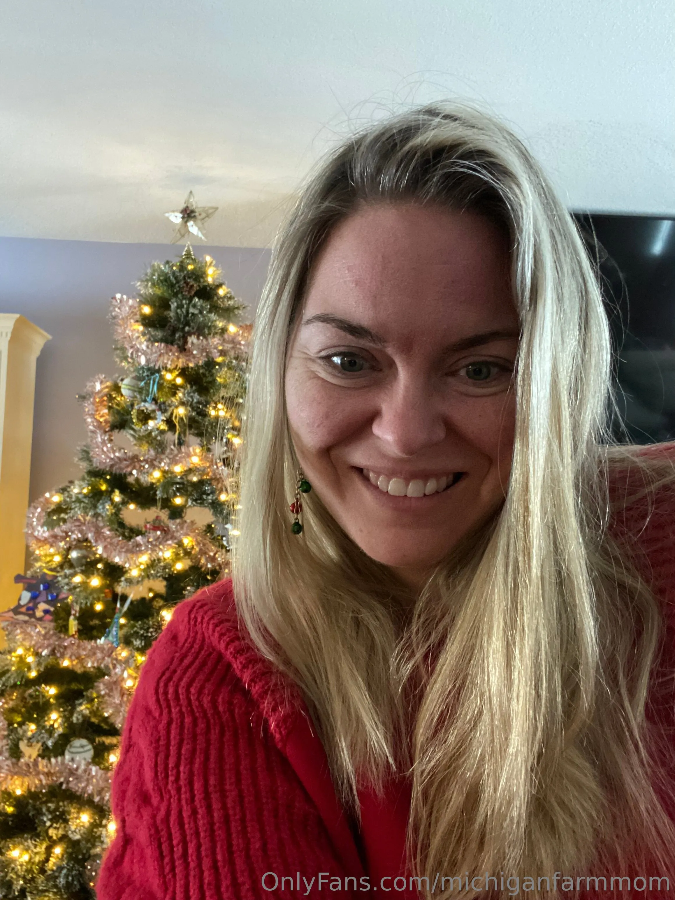 Shelly OnlyFans free account photo 14 - michiganfarmmom nudes and sex tapes