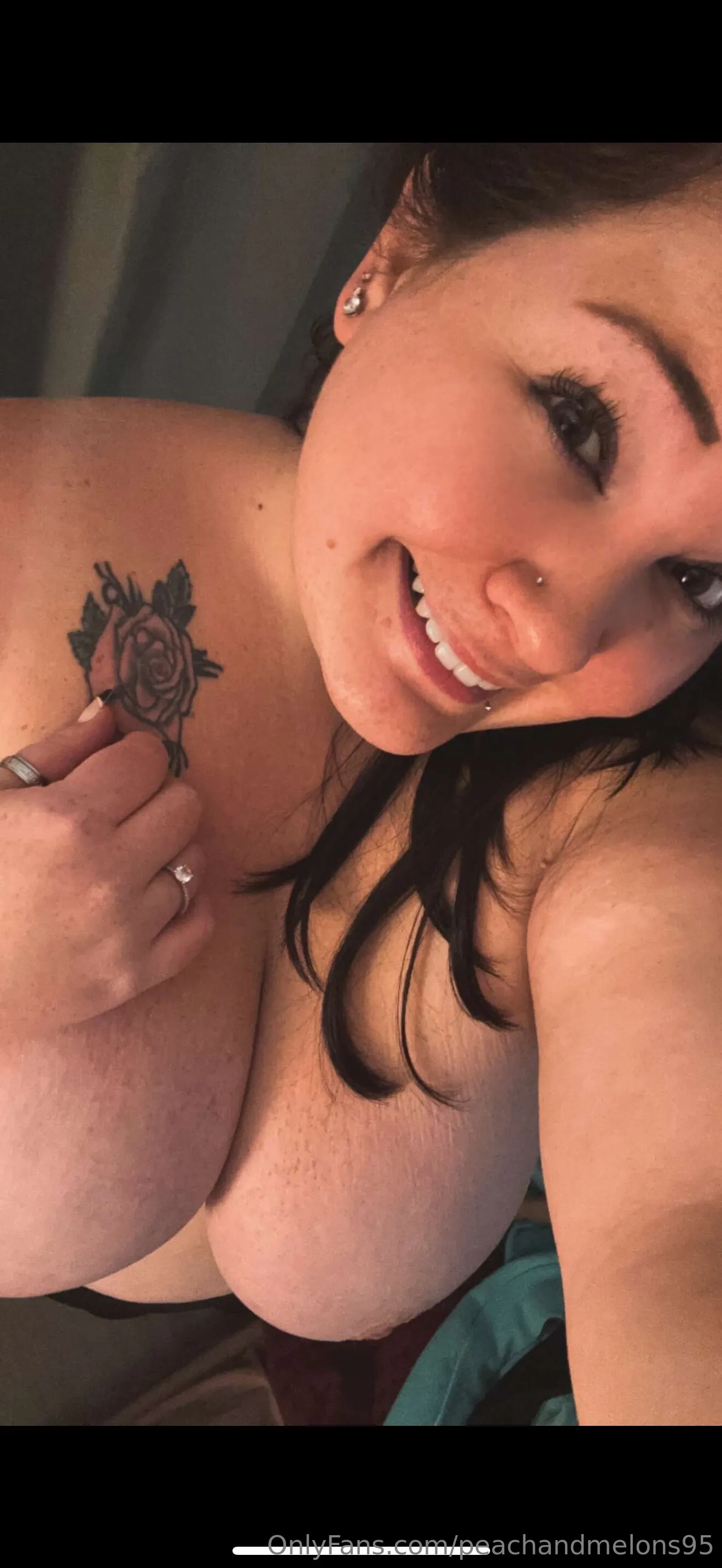 Nicole OnlyFans free account photo 5 - peachandmelons95 nudes and sex tapes