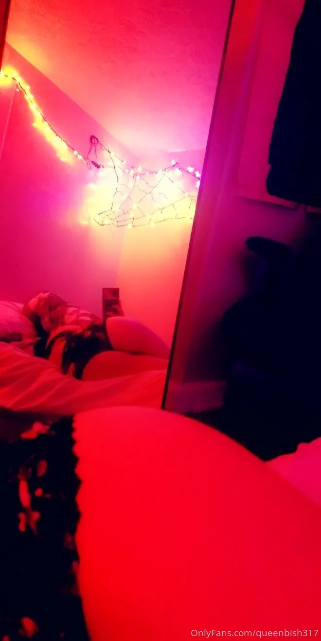 Julie OnlyFans free account photo 6 - queenbish317 nudes and sex tapes