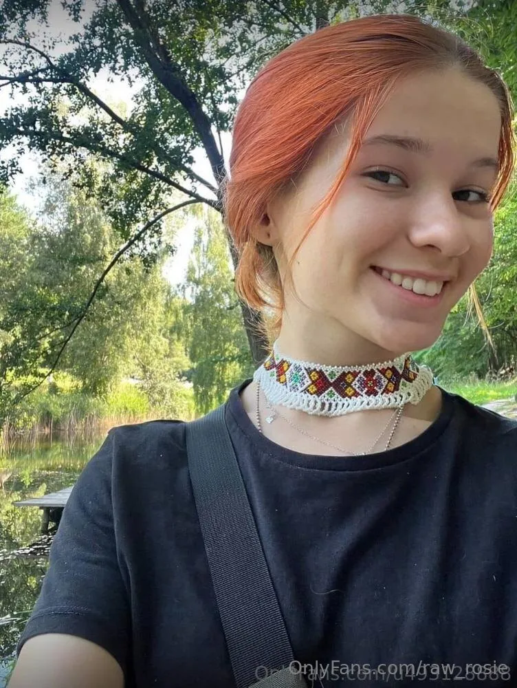 Rosie 🌸 OnlyFans free account photo 2 - raw_rosie nudes and sex tapes