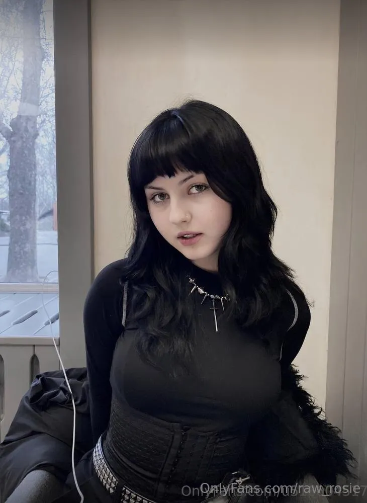 Rosie 🌸 OnlyFans free account photo 26 - raw_rosie nudes and sex tapes