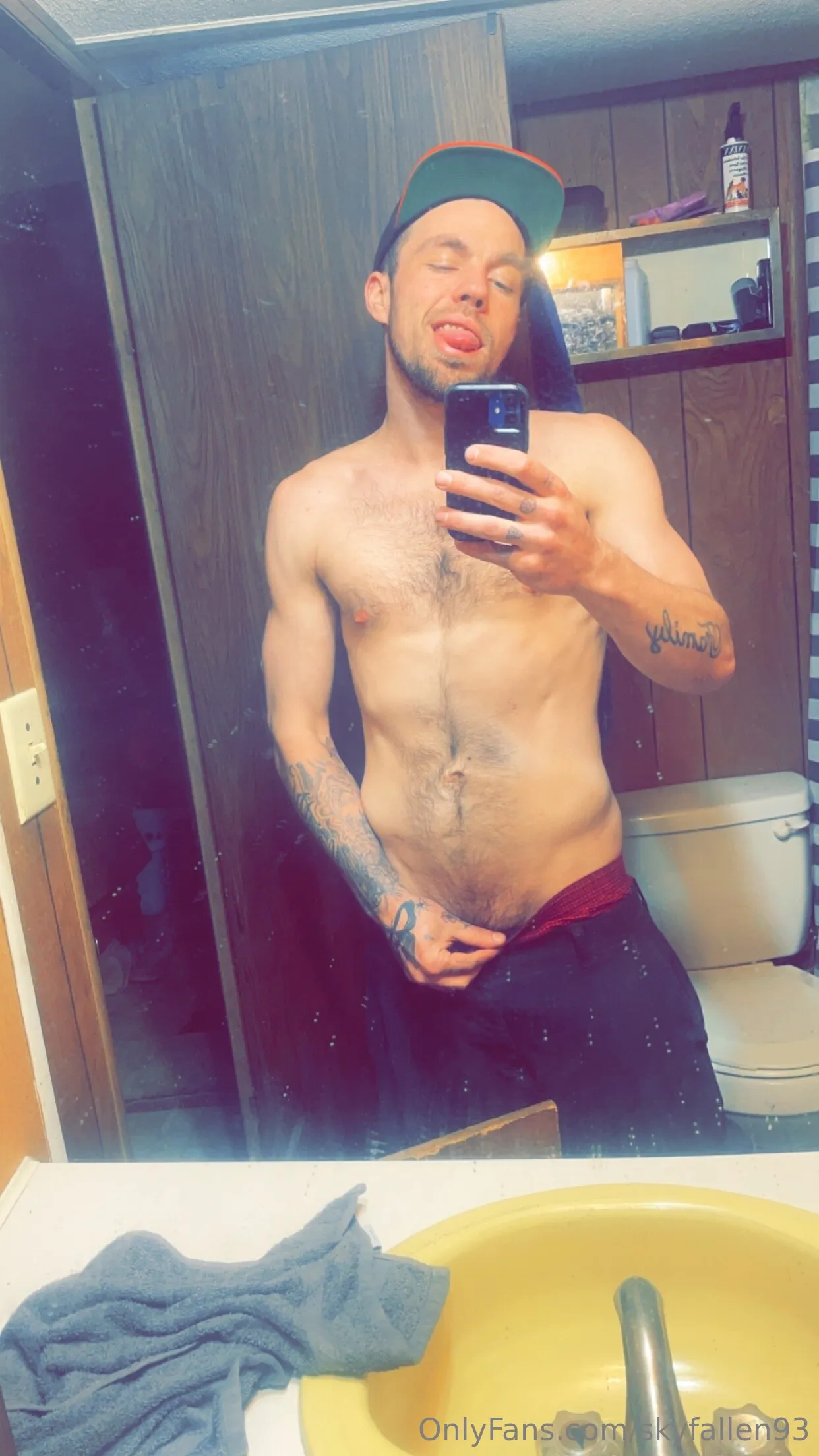 Austin OnlyFans free account photo 1 - skyfallen93 nudes and sex tapes