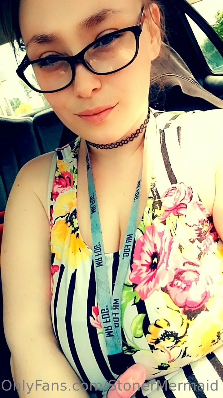 Vivian Valentine OnlyFans free account photo 14 - stonermermaid420 nudes and sex tapes