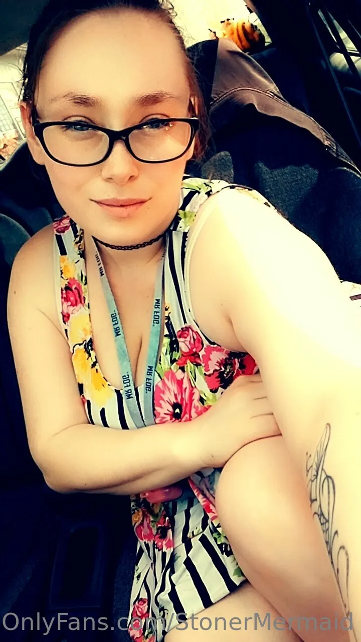 Vivian Valentine OnlyFans free account photo 13 - stonermermaid420 nudes and sex tapes