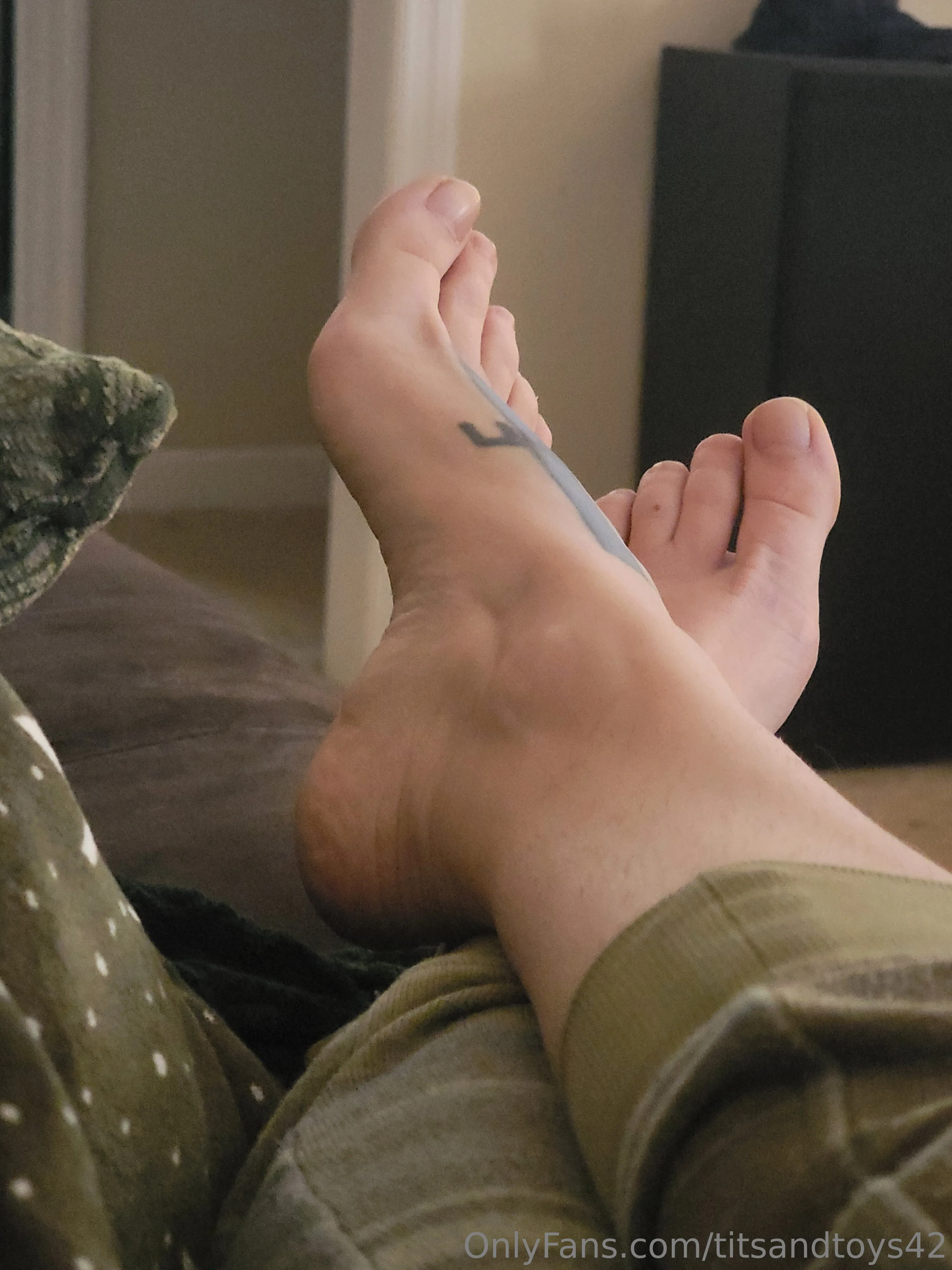 Ashley OnlyFans free account photo 1 - titsandtoys42 nudes and sex tapes