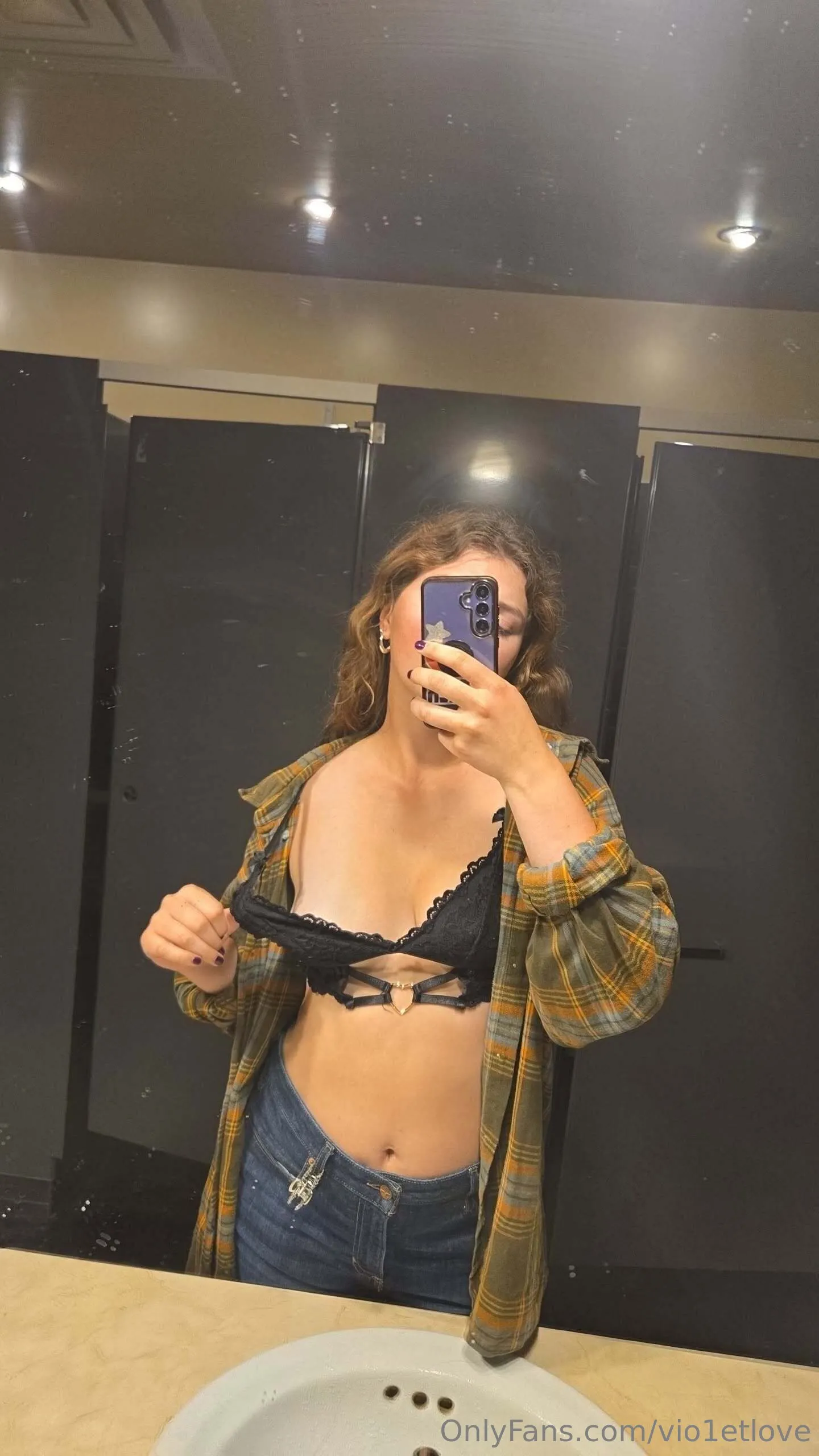 Violet OnlyFans free account photo 2 - vio1etlove nudes and sex tapes