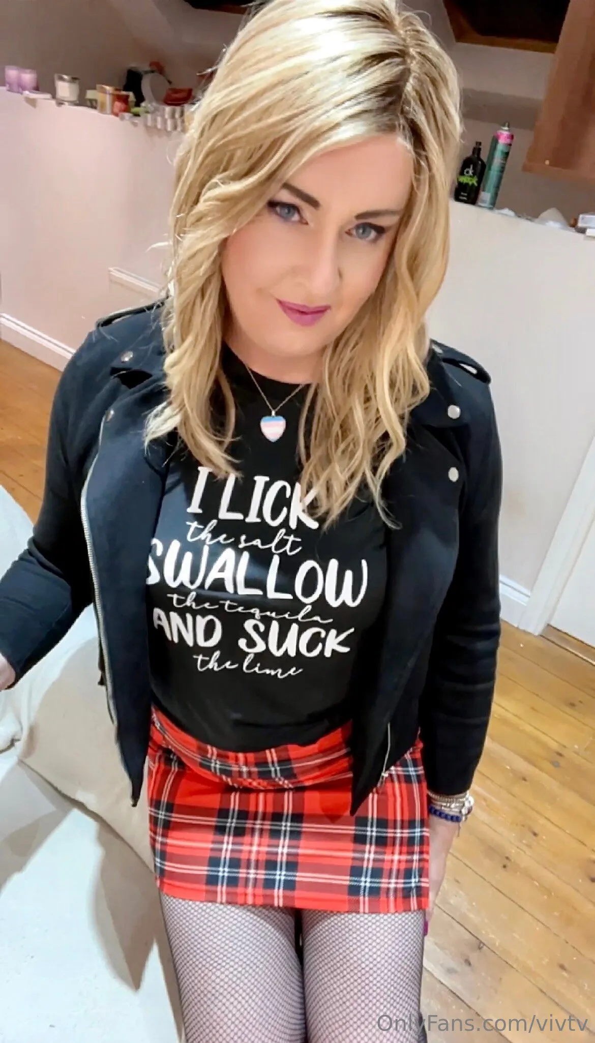 Viv OnlyFans free account photo 1 - vivtv nudes and sex tapes