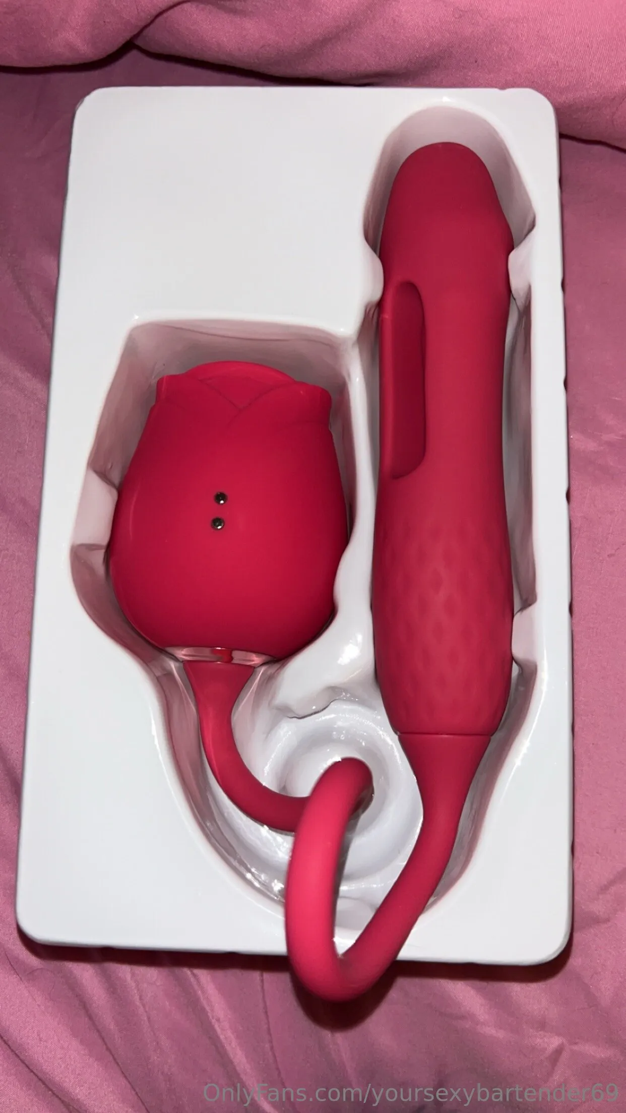 Bartender OnlyFans free account photo 2 - yoursexybartender69 nudes and sex tapes